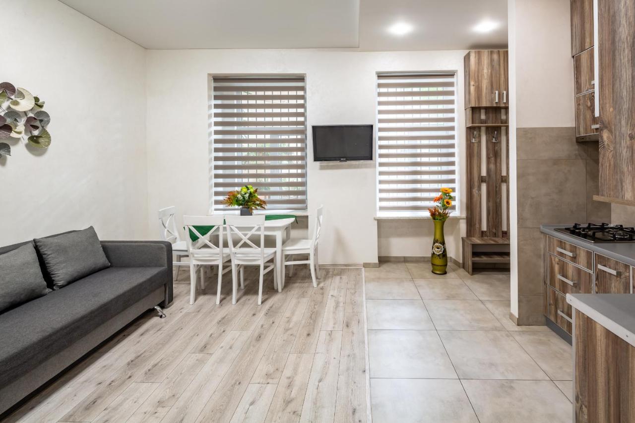 Alfa Apartments Kulisha 40 Liov Exterior foto