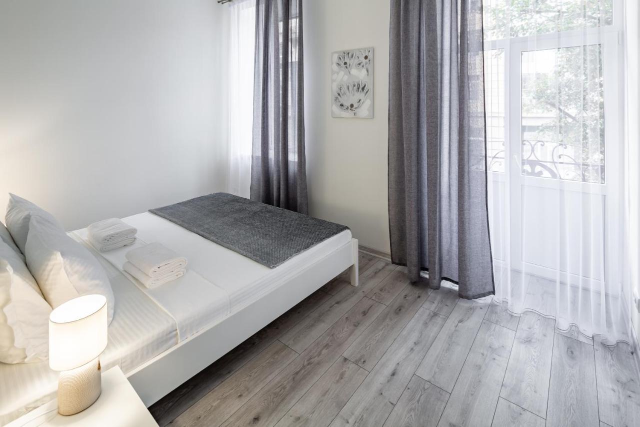 Alfa Apartments Kulisha 40 Liov Exterior foto